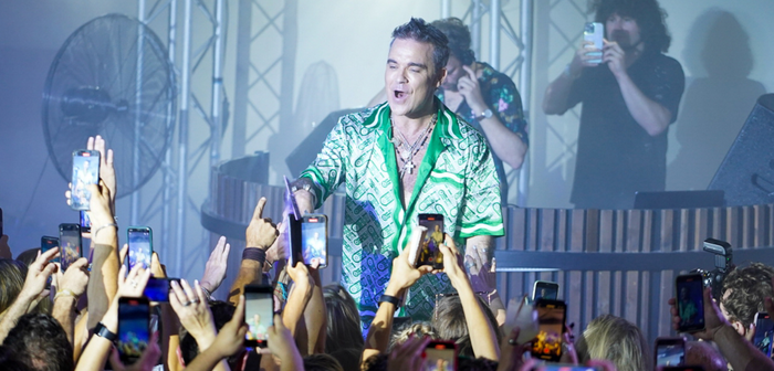 Superstar Robbie Williams Wows The White Isle With Surprise Performance With ‘Lufthaus’ At 528 Gardens Ibiza