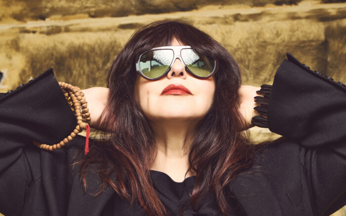 Hanna Haïs unveils “Maybe I Already Know”, a return to deeper and more introspective horizons